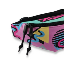 Cargar imagen en el visor de la galería, 80's BUMBAG